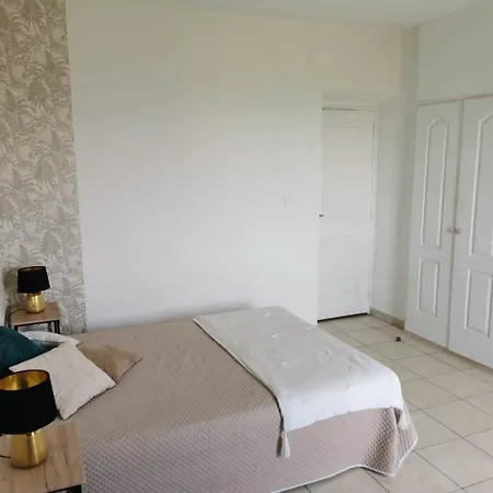 Apartament T2 Au Coeur De La *